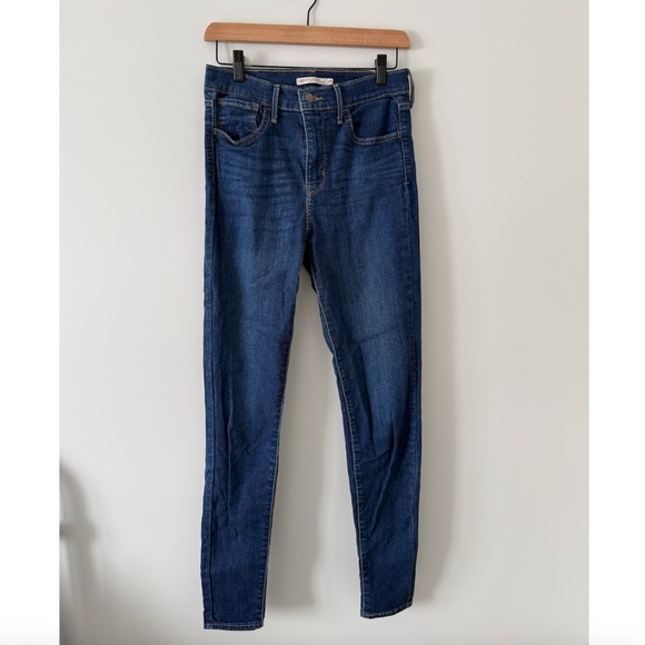 LEVI'S | Dark Wash 720 High Rise Skinny Jeans (size 28) - Picture 2 of 5